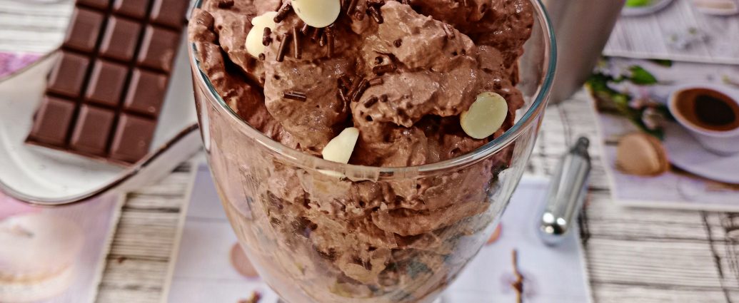 VAS A DISFRUTAR CON ESTA INCREÍBLE MOUSSE DE CHOCOLATE REALIZADA CON SIFÓN